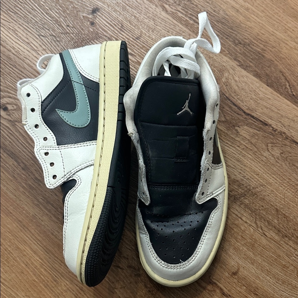 Jordan’s dunk sneakers Navy & Light blue - Picture 2 of 4